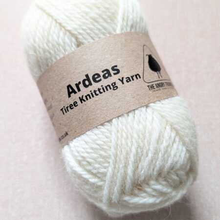 Pure Cheviot Aran Knitting Yarn (Ardeas - Worsted Spun)